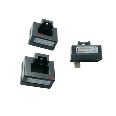 YJJ L03S600D15WM 10μs 20mA dwukierunkowy ± 1% 600A w bazie zainstalowany czujnik prądu Hall A