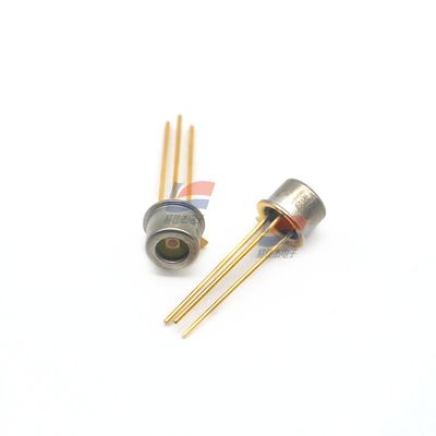 G12180-010A Fotodiody InGaAs PIN o niskiej pojemności połączenia o zakresie długości fali wrażliwości od 0,9 do 1,7 μm i metalowej enkapsułce