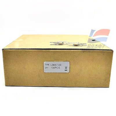 L9657-03 LAMPA WYKLĄDZANIA ŹRÓDZA UV do UVTRONu Długość fali Ok. 1 g