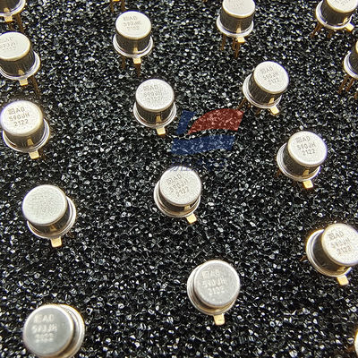 AD590JH Dwupinowy, zintegrowany czujnik temperatury o wysokiej dokładności kalibracji i rezystancji elektrycznej