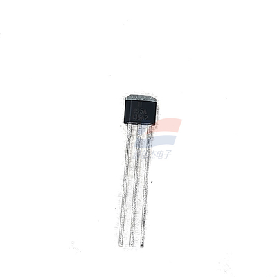 SS495A Płyta montażowa Hall Effect Magnetic Sensors Through Hole Style z napięciem zasilania 9V i maksymalnym prądem wyjściowym 10 mA